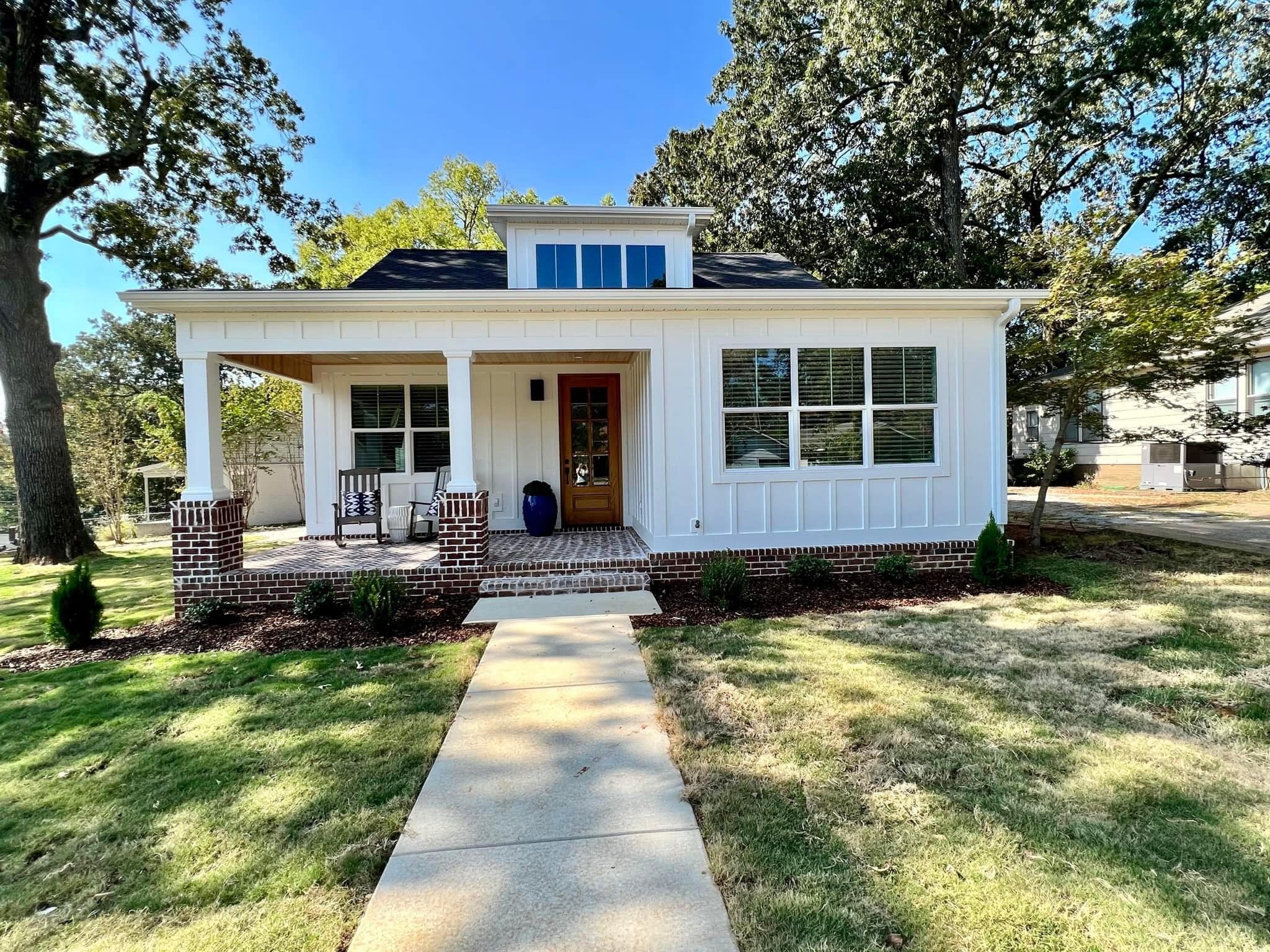 Custom home — Florence, AL